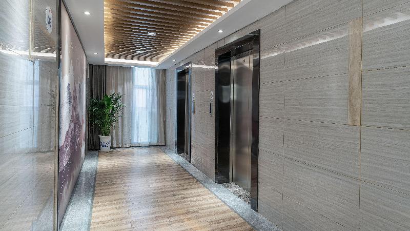 Holiday Inn Express Huangshi Cihu Lake image