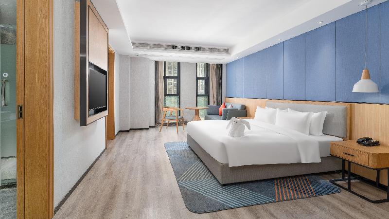 Holiday Inn Express Huangshi Cihu Lake image
