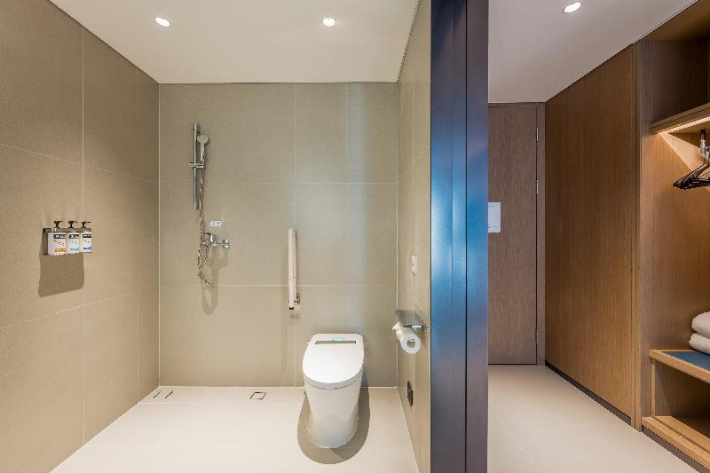 Holiday Inn Express Heze City Center image
