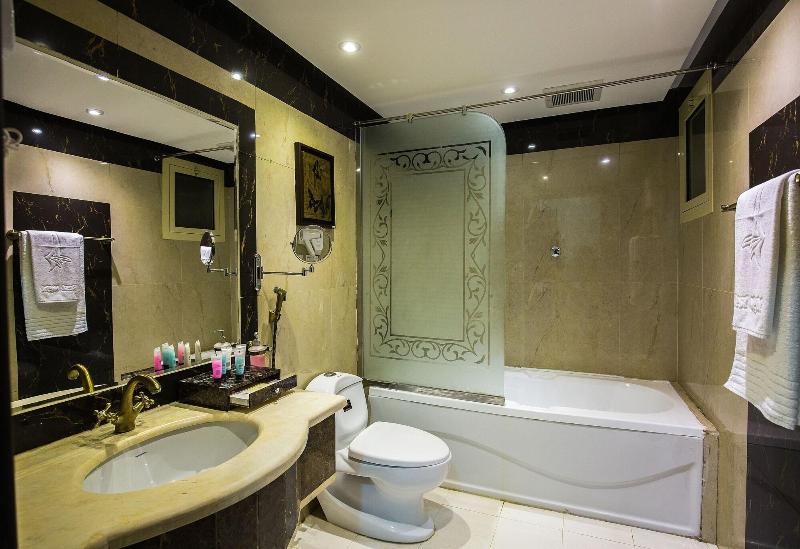 Rest Night Hotel Apartment- Alhamra image
