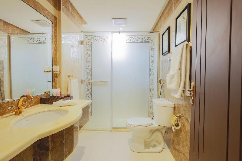Rest Night Hotel Apartment- Alhamra image
