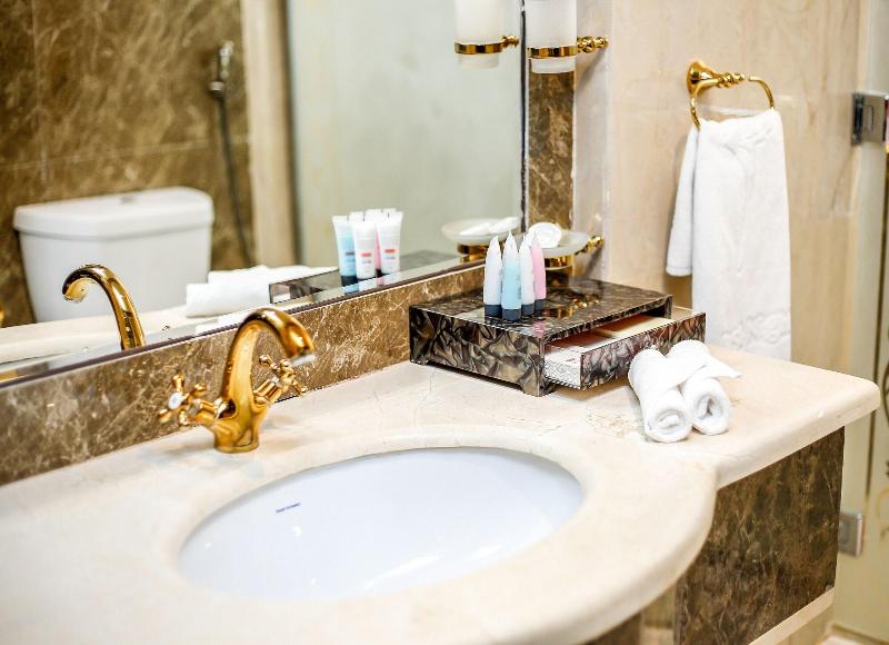 Rest Night Hotel Apartment- Alhamra image