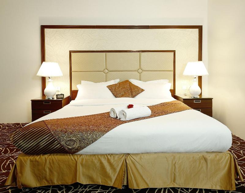 Rest Night Hotel Apartment- Alhamra image
