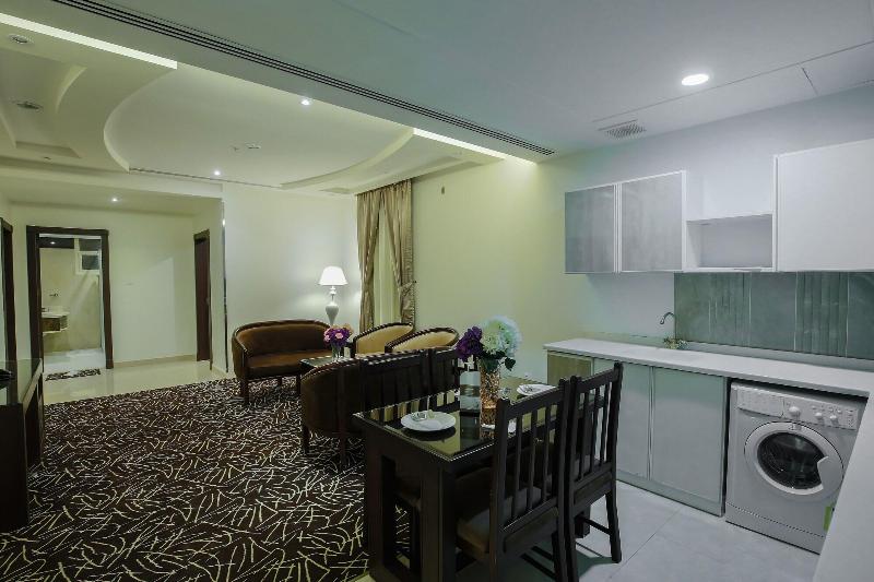 Rest Night Hotel Apartment- Alhamra image