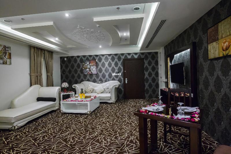 Rest Night Hotel Apartment- Alhamra image