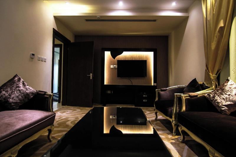 Rest Night Hotel Apartment- Alhamra image