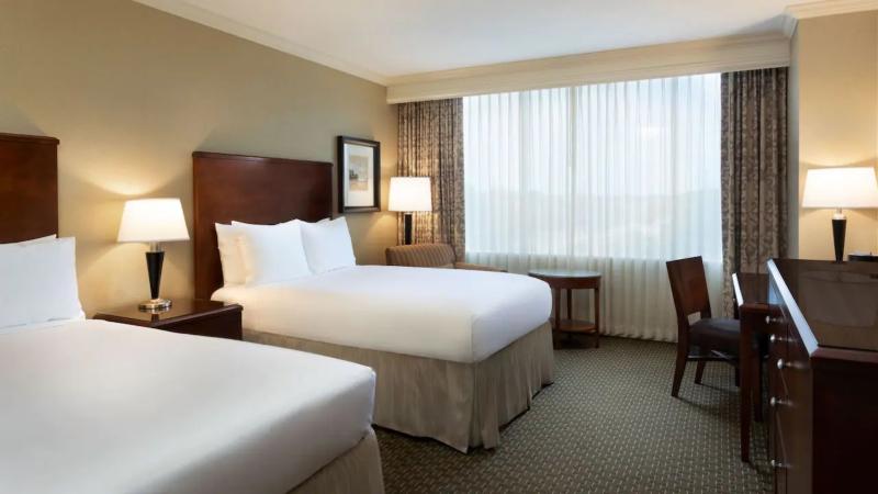 Hyatt Regency Houston West 5