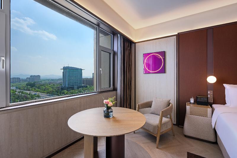 Crystal Orange Hotel Jinan Laiwu Gaochuang Center image