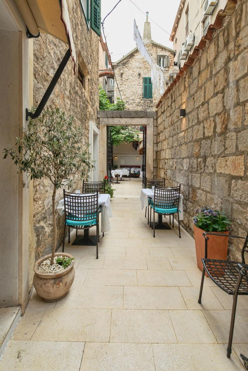 Makarun Heritage Rooms image