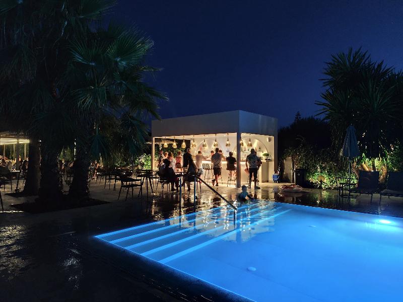 Nobilis Hotel image