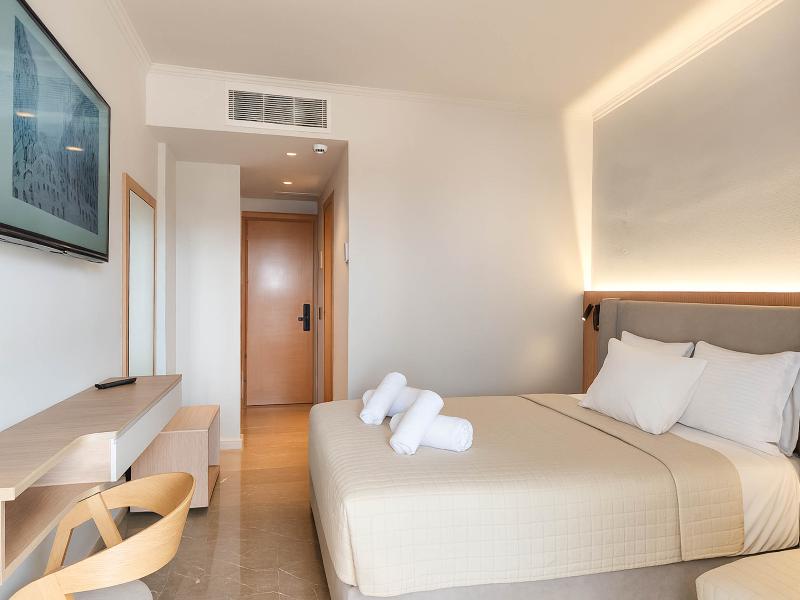 Nobilis Hotel image