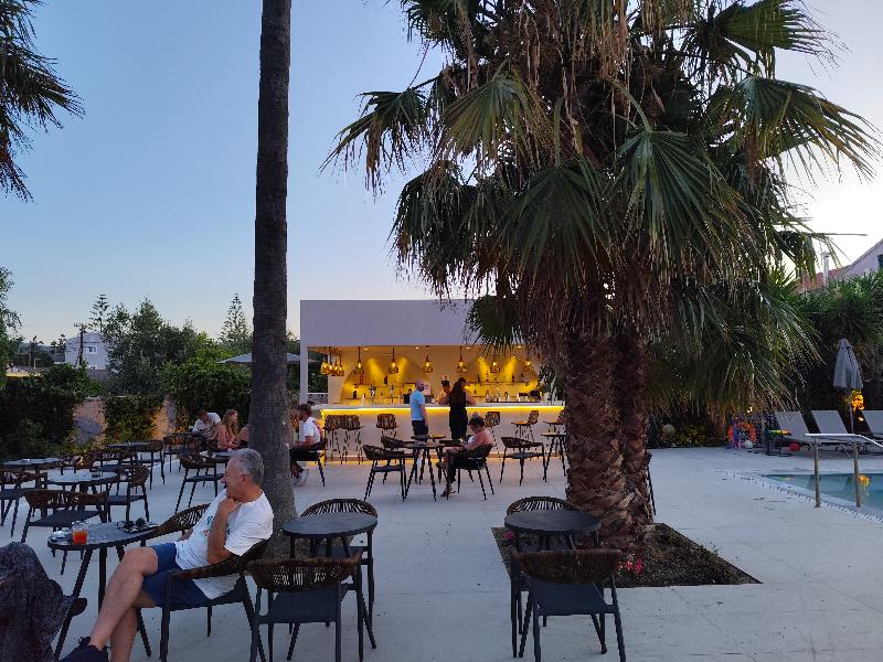 Nobilis Hotel image