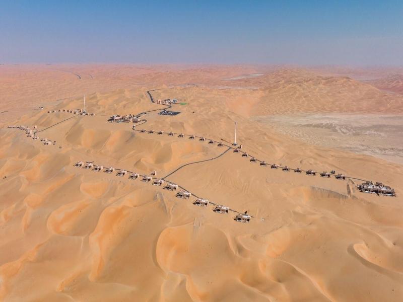 Bab Al Nojoum Bateen Liwa