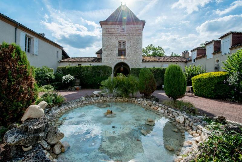Logis Hotel Le Prince Noir image