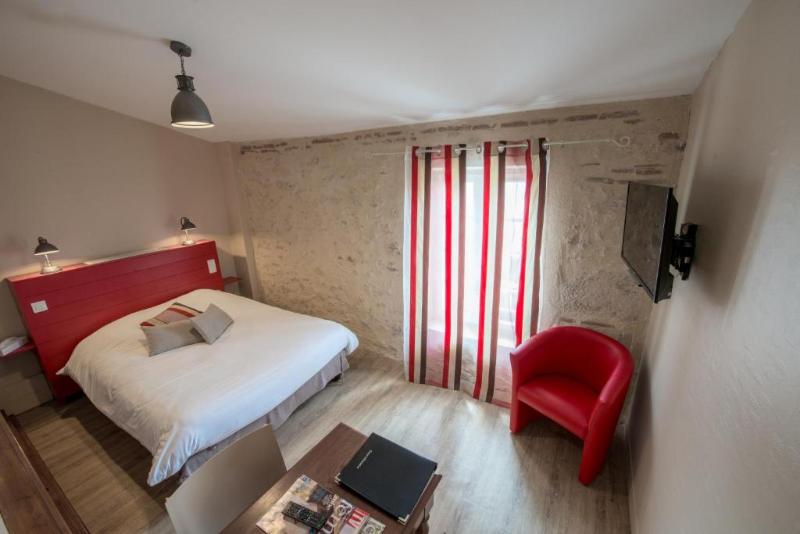 Logis Hotel Le Prince Noir image