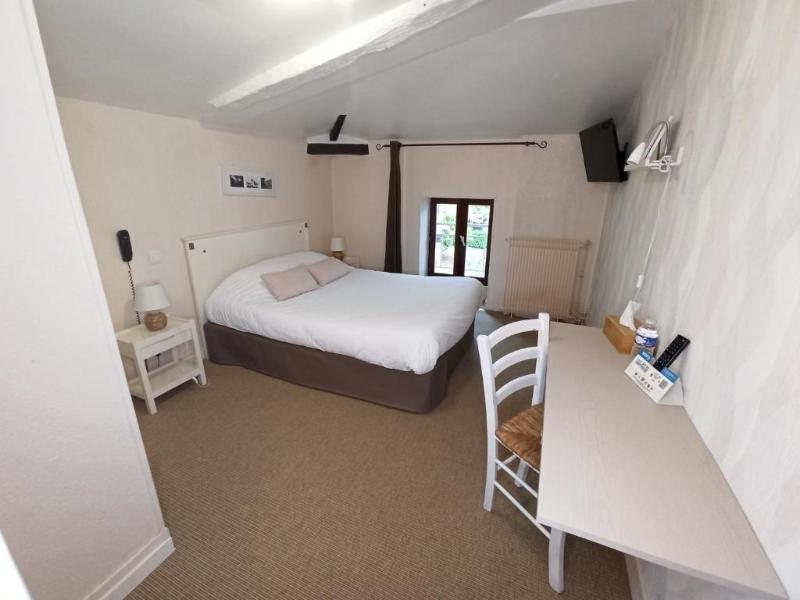 Logis Hotel Le Prince Noir image