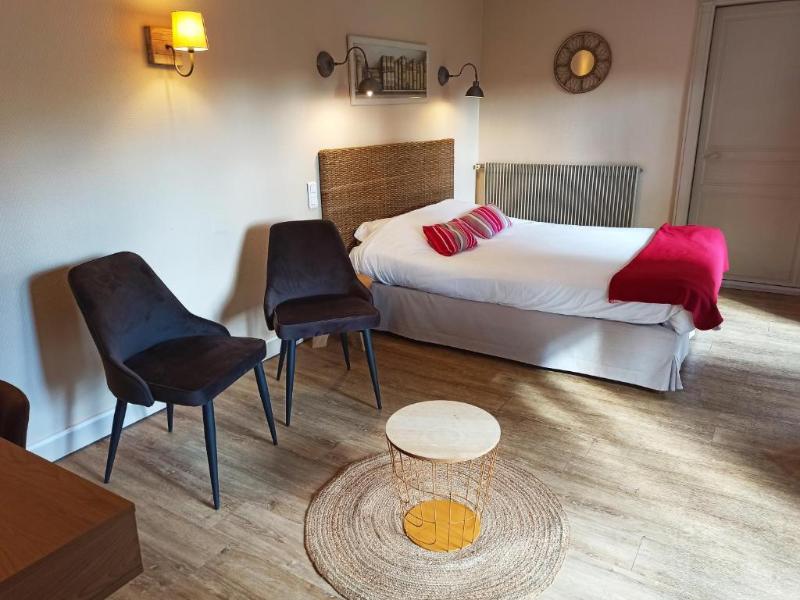 Logis Hotel Le Prince Noir image