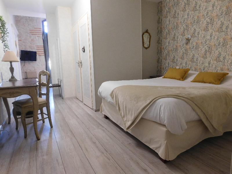 Logis Hotel Le Prince Noir image