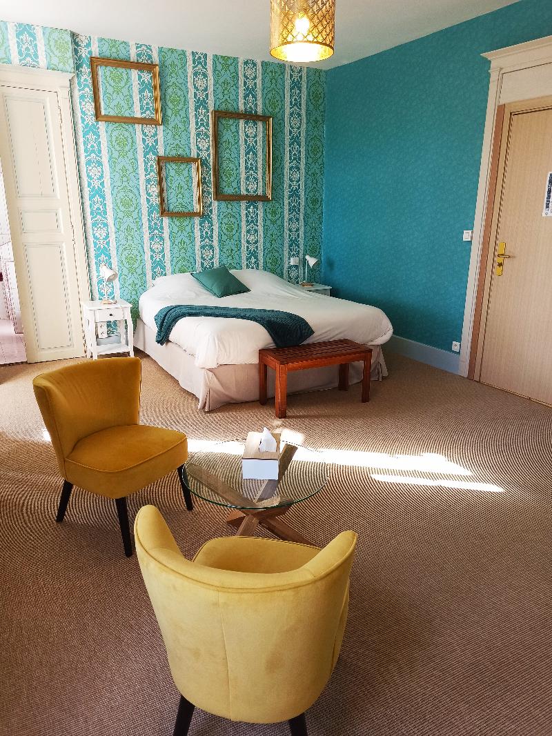 Logis Hotel Le Prince Noir image