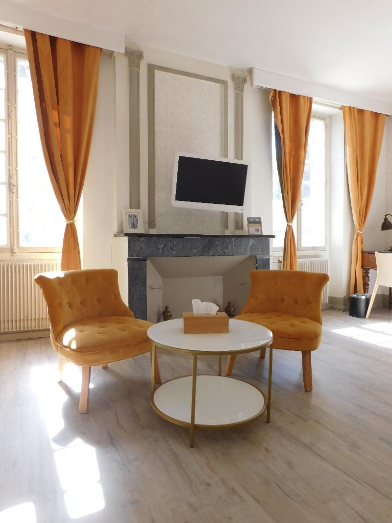 Logis Hotel Le Prince Noir image