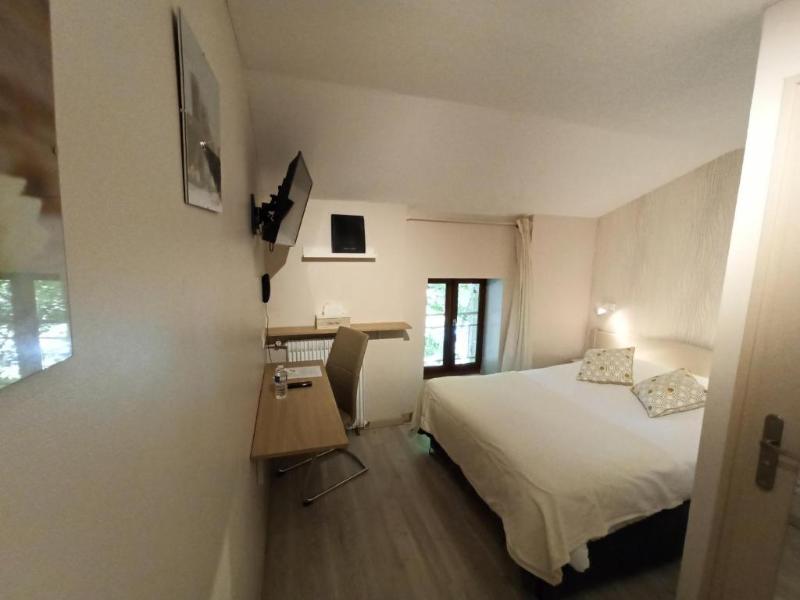 Logis Hotel Le Prince Noir image