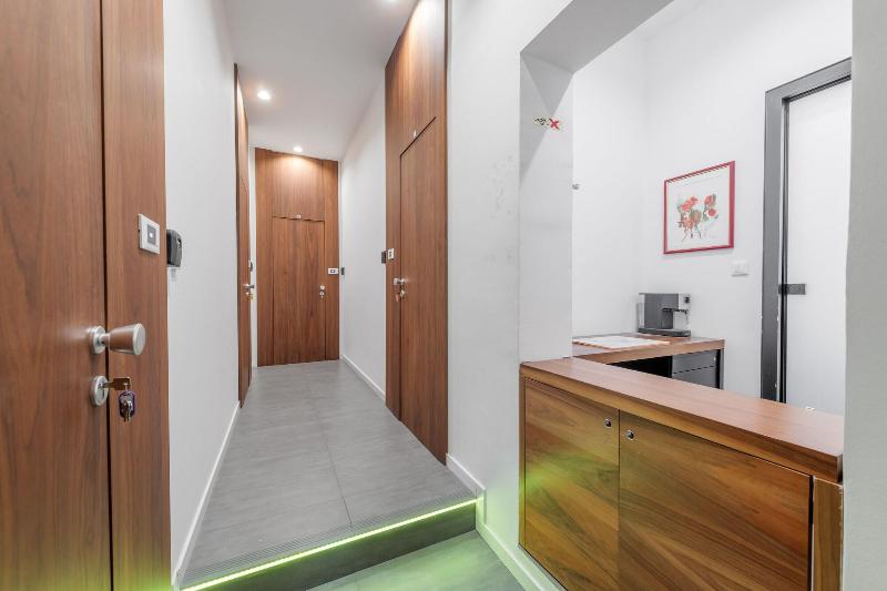 Starlight Luxury Suites image