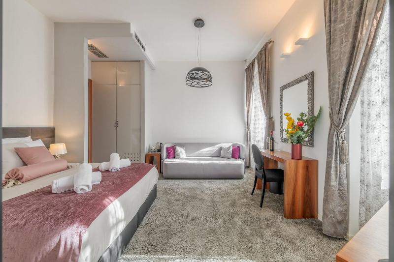 Starlight Luxury Suites image