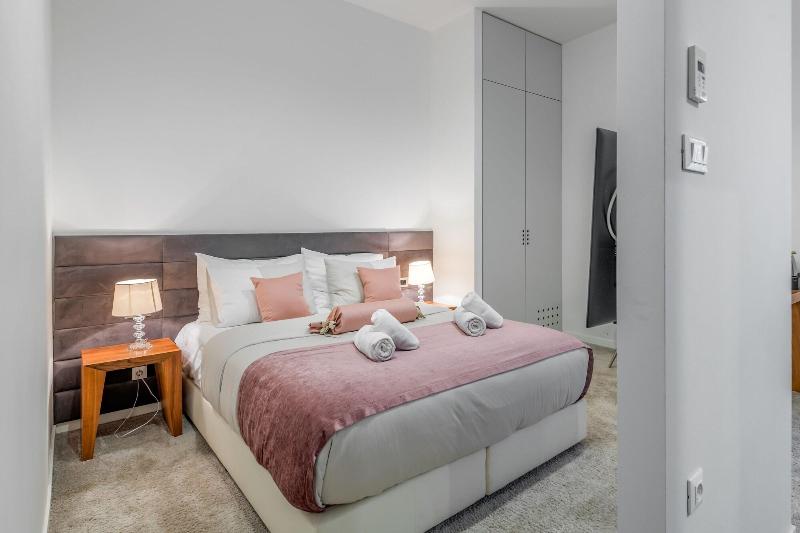 Starlight Luxury Suites image