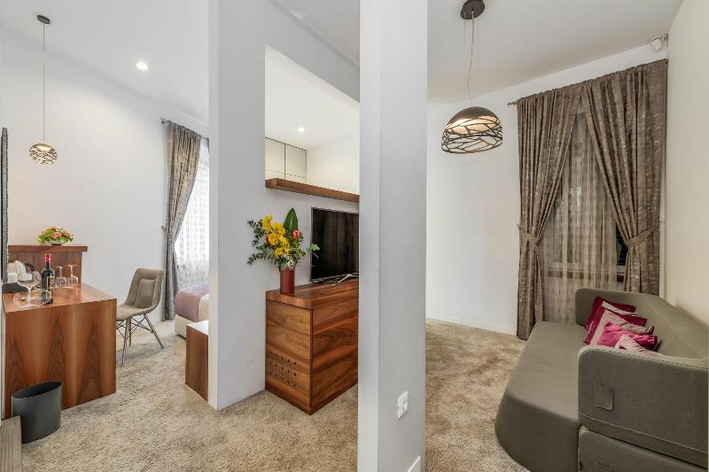 Starlight Luxury Suites image
