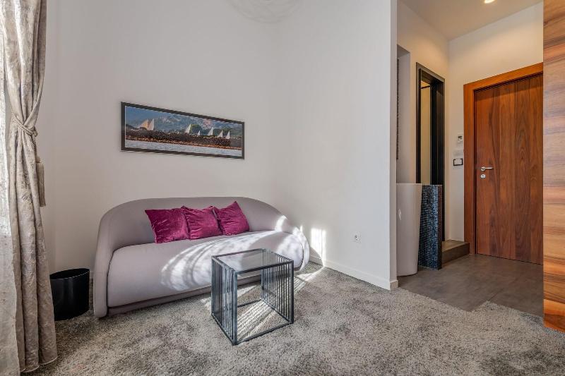 Starlight Luxury Suites image