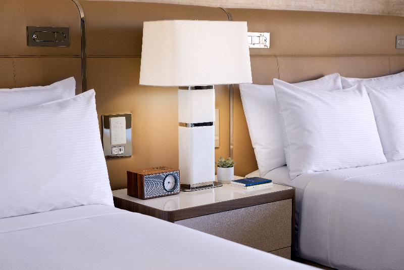Green Valley Ranch Casino Resort Spa image