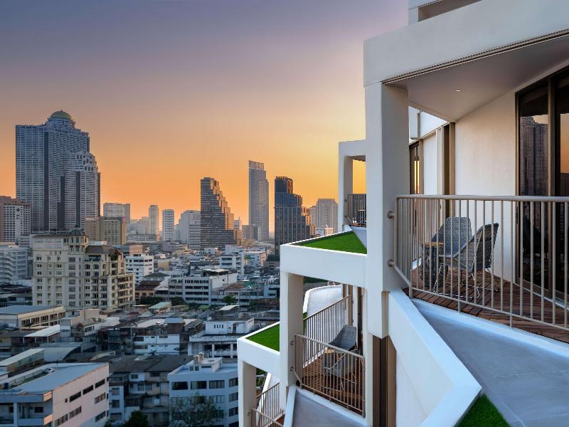 Mercure Bangkok Surawong image