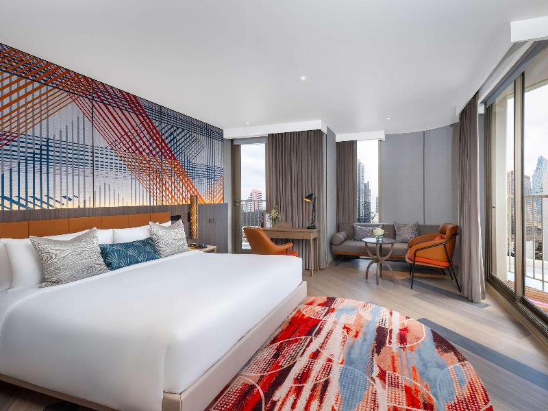 Mercure Bangkok Surawong image