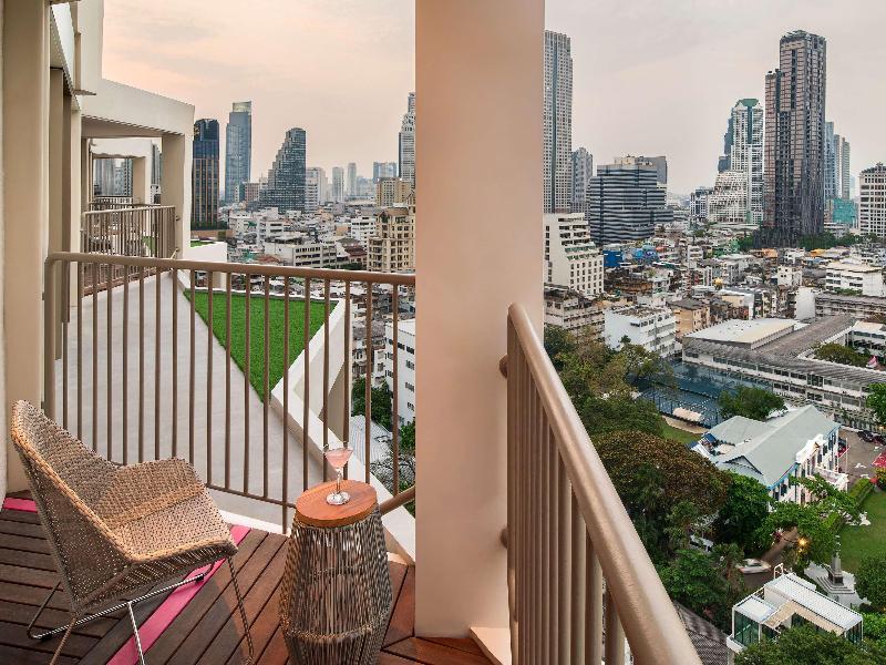Mercure Bangkok Surawong image