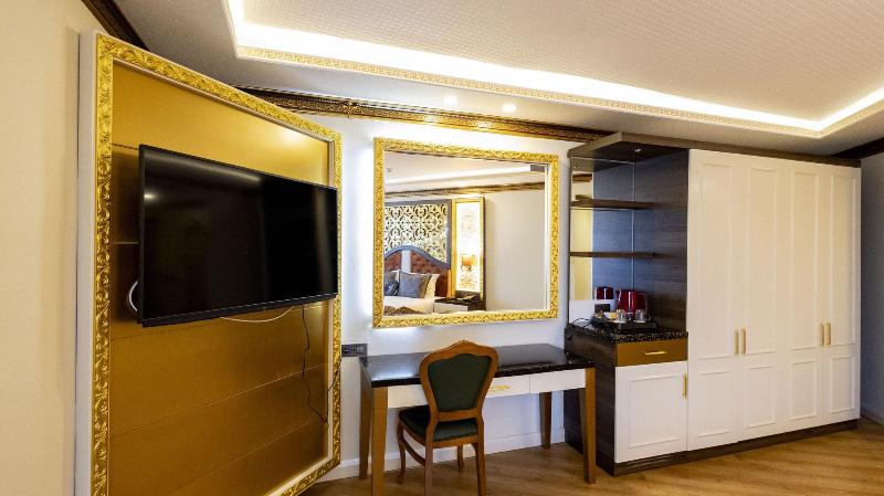 Can Adalya Palace Hotel image