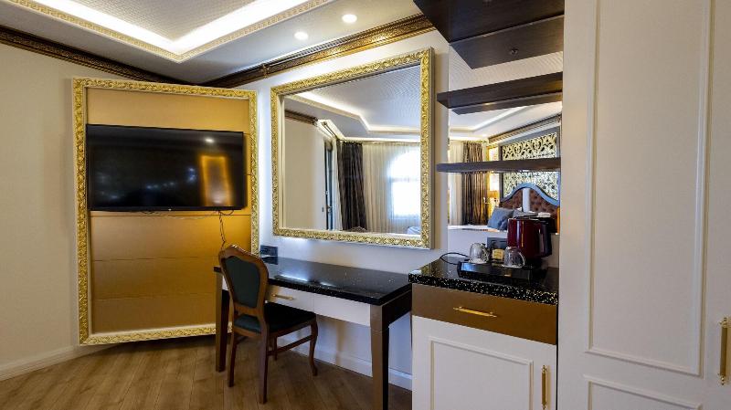 Can Adalya Palace Hotel image