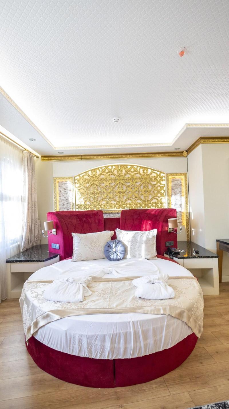Can Adalya Palace Hotel image