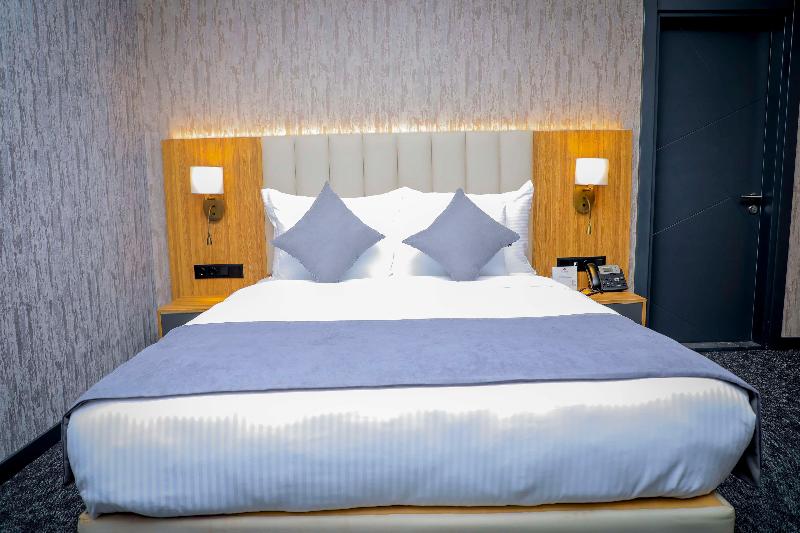 Best Western Premier DJ Hotel image