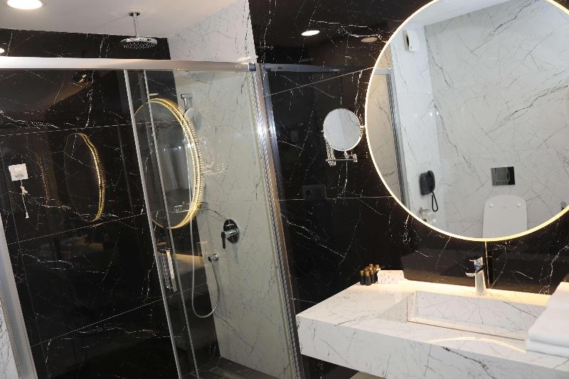 Best Western Premier DJ Hotel image