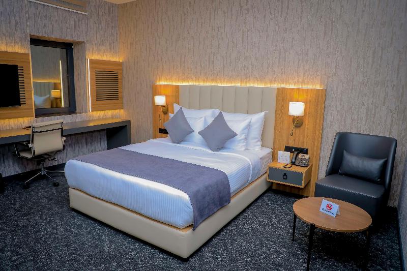 Best Western Premier DJ Hotel image