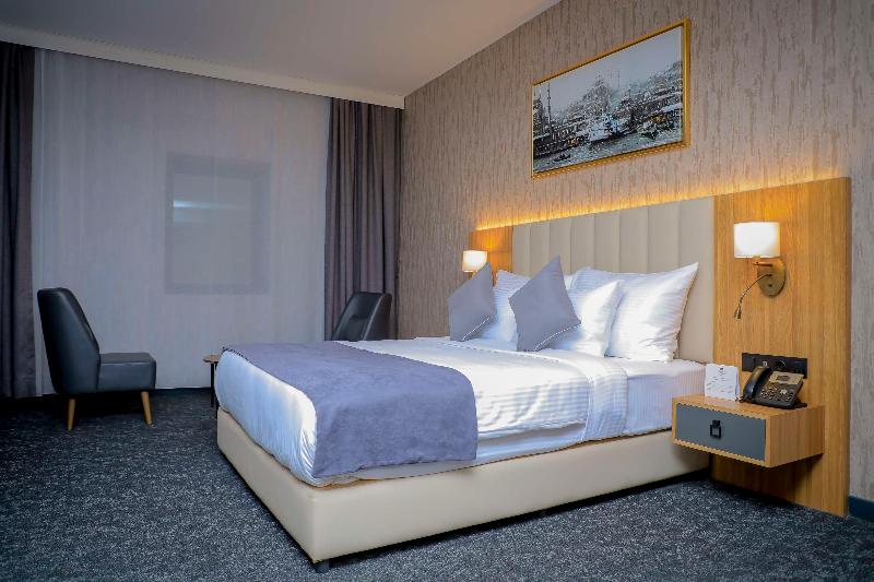 Best Western Premier DJ Hotel image