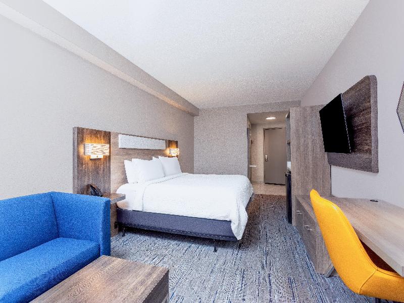 Holiday Inn Express & Suites Ormond Beach North Da image