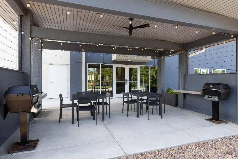 Candlewood Suites Mcpherson image