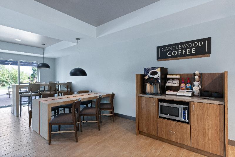Candlewood Suites Mcpherson image