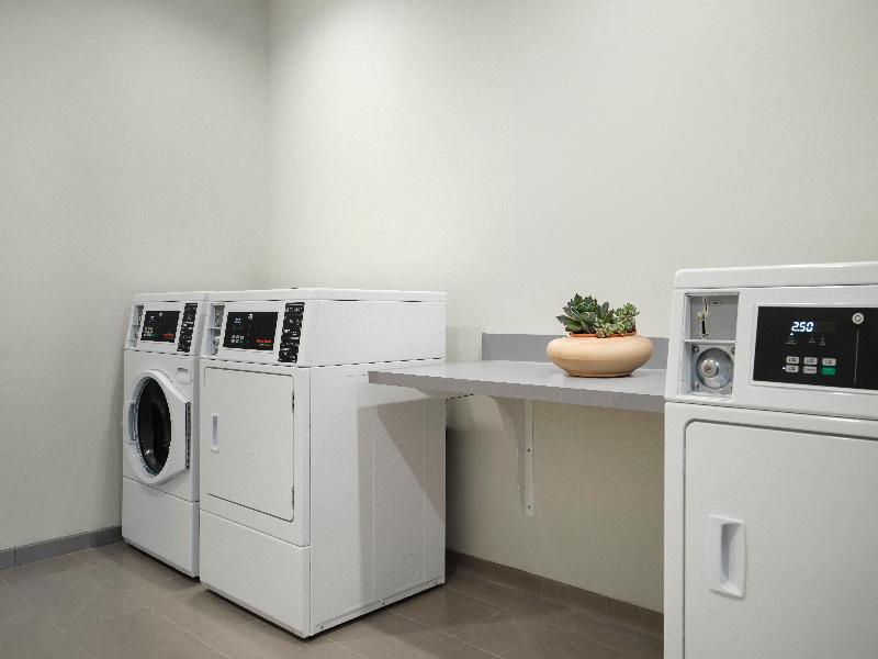 Holiday Inn Express and Suites Lima image