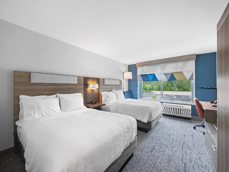 Bed room