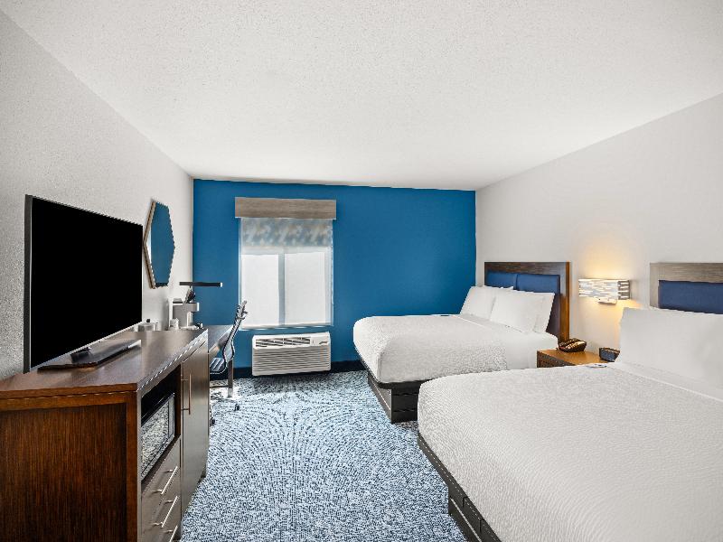 Holiday Inn Express Asheville Woodfin image