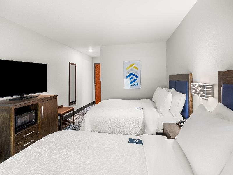 Holiday Inn Express Asheville Woodfin image