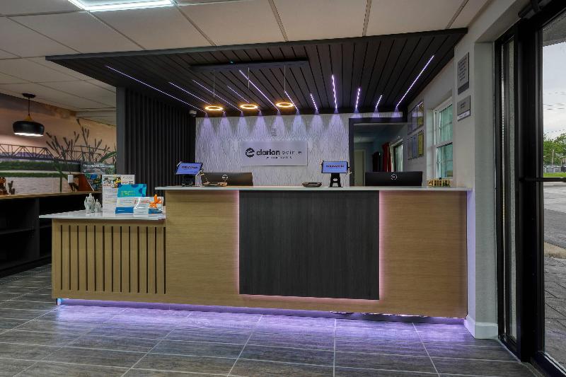 River City Hotel image