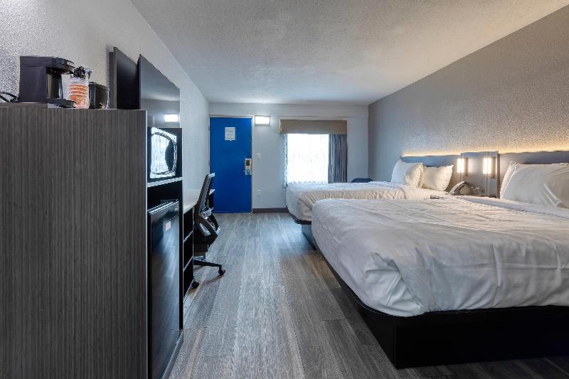 River City Hotel image